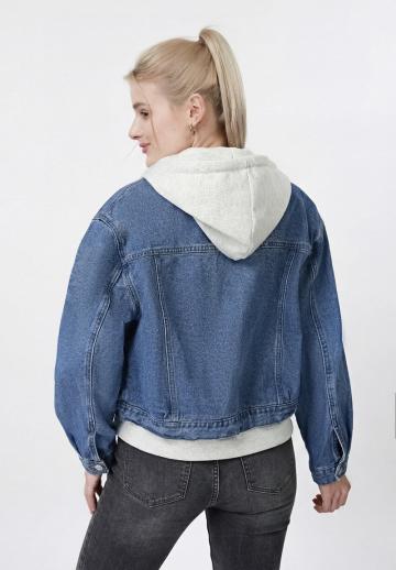 Джинсовая куртка