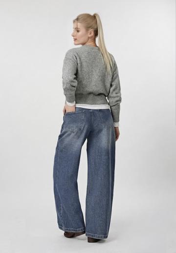 Свободные джинсы