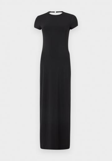 Длинное платье