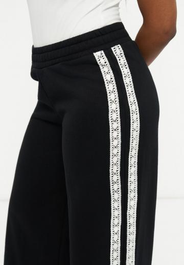 Спортивные штаны