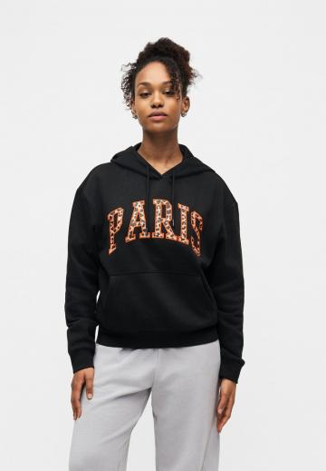 Пуловер с капюшоном