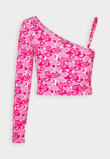 Топ на бретельках