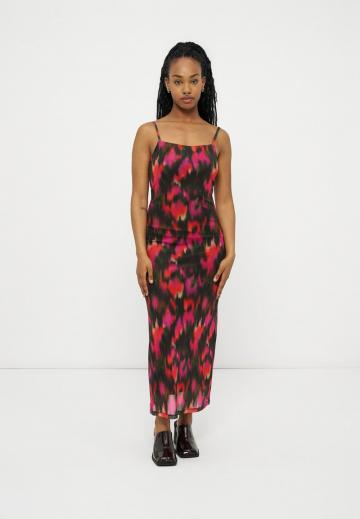 Платье макси