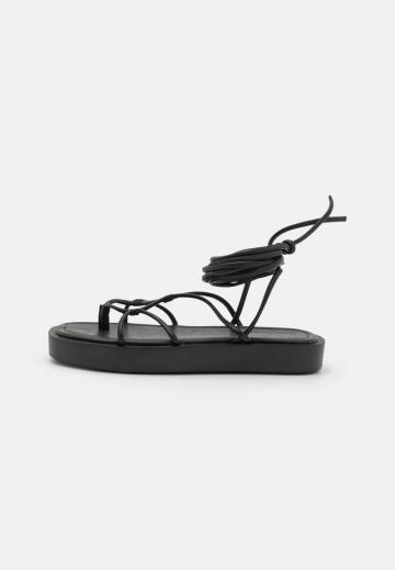 Римские сандалии