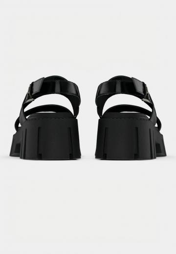 Босоножки на платформе