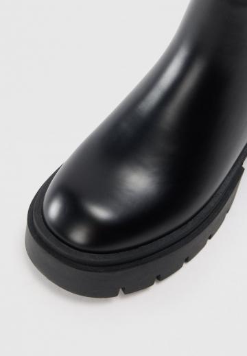 Полусапожки на платформе