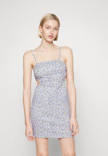 Летнее платье