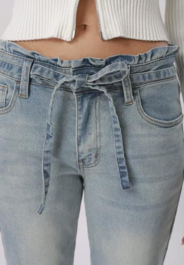 Клешеные джинсы