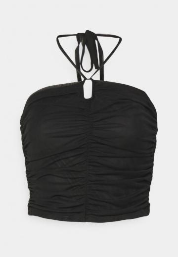 Топ без бретелек