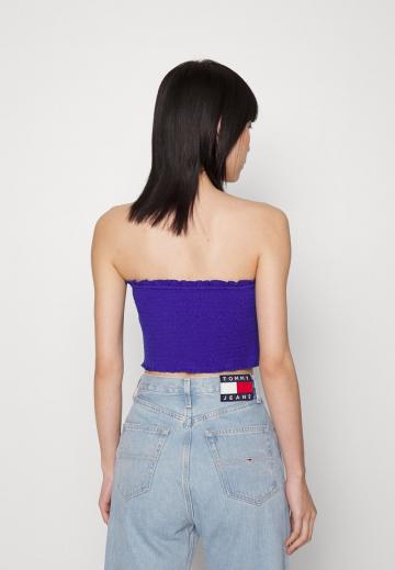 Бюстгальтер без бретелек