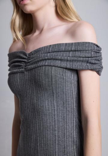 Короткое платье