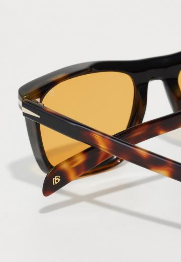 Солнечные очки