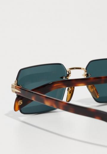 Солнечные очки