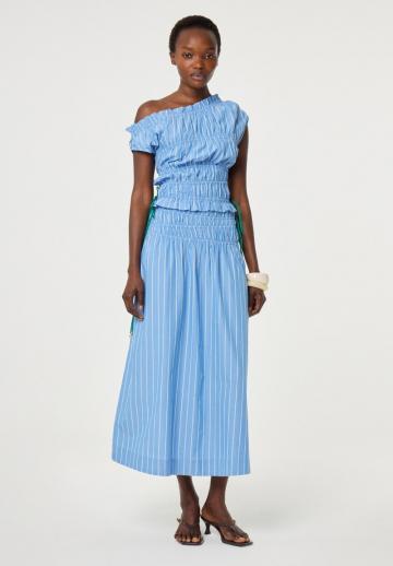 Блузка без рукавов