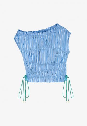 Блузка без рукавов