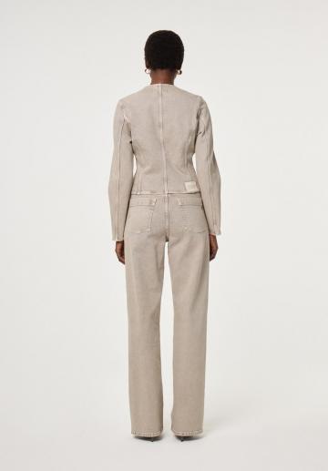 Джинсовая куртка