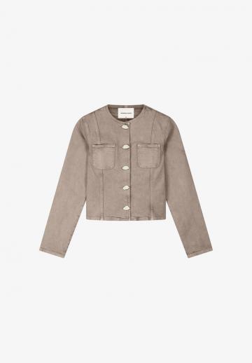 Джинсовая куртка