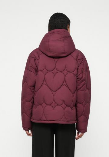 Зимняя куртка