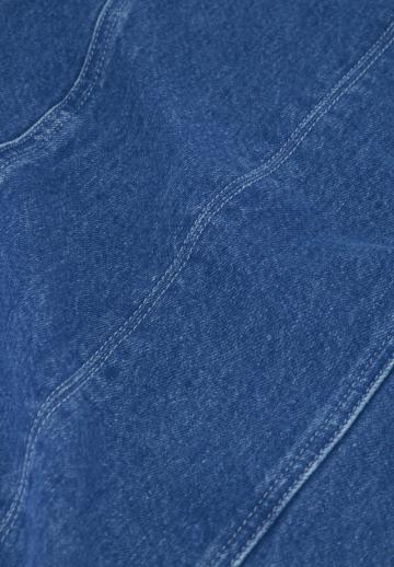 Блузка без рукавов