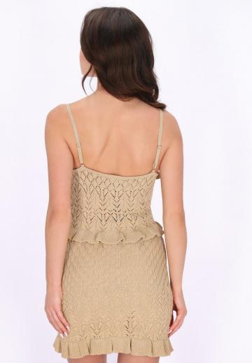 Топ на бретельках