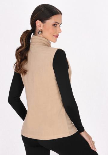 Пуховой жилет