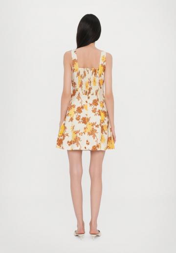 Короткое платье