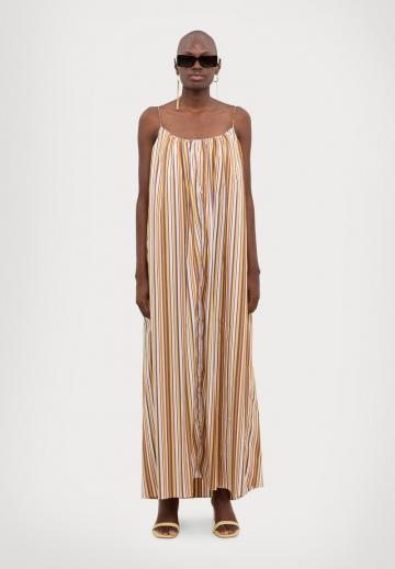 Пляжное платье