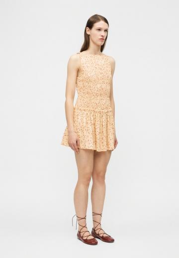 Короткое платье