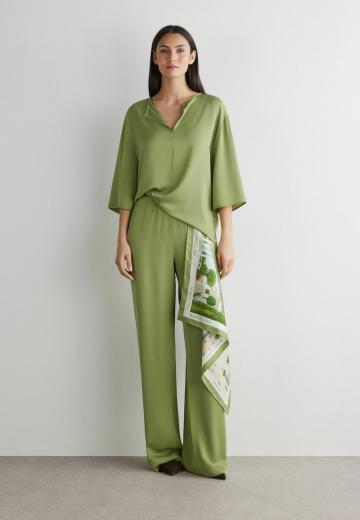 Шелковая блузка