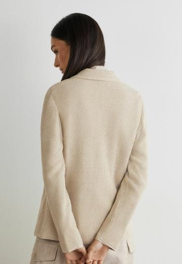 Вязаная кофта