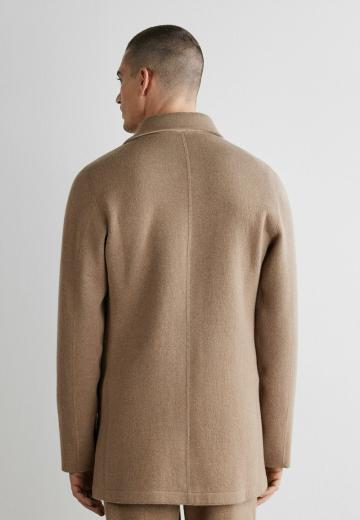 Короткое пальто