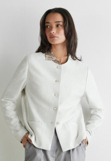 Вязаная кофта