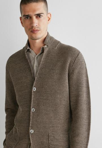 Вязаная кофта