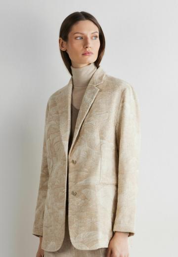 Короткое пальто