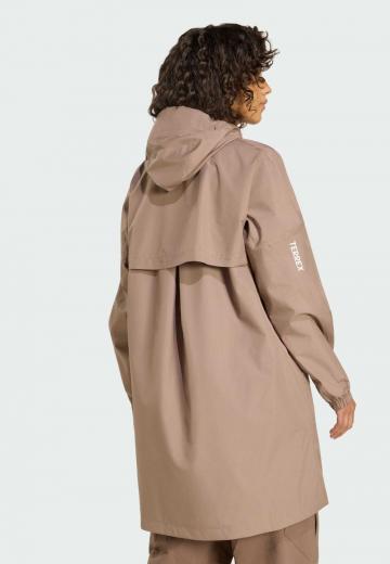 Спортивная куртка