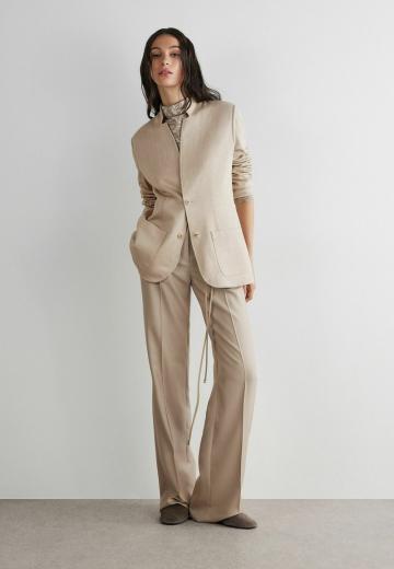 Длинный блейзер