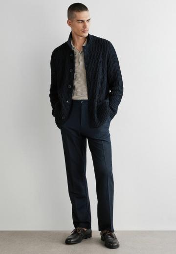 Вязаная кофта