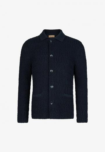 Вязаная кофта