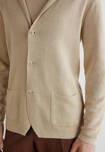 Вязаная кофта