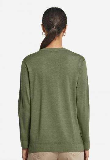 Пуловер с вырезом V