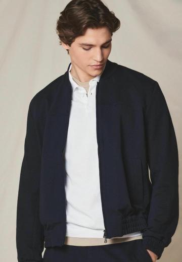 Куртка бомбер