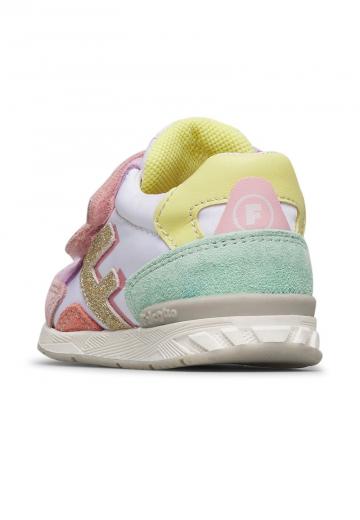 Детская обувь