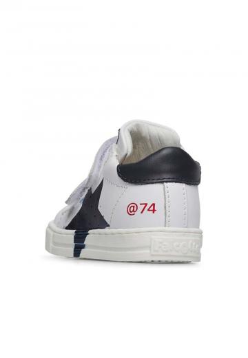 Детская обувь