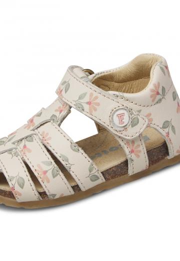 Детская обувь