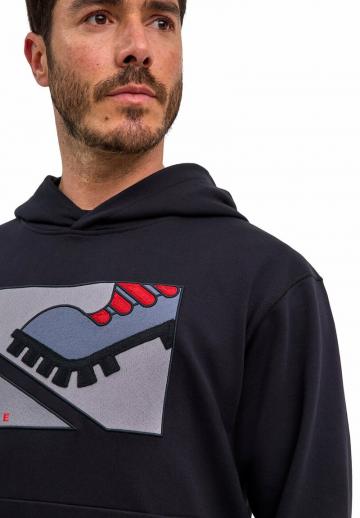 Пуловер с капюшоном