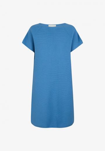 Вязаное платье