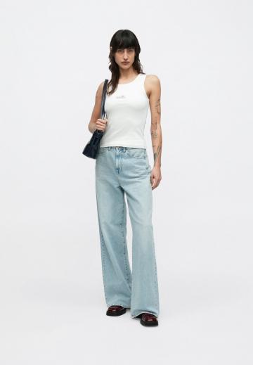 Прямые джинсы