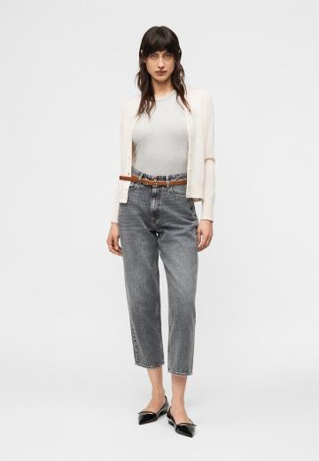 Короткие джинсы