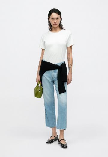 Короткие джинсы