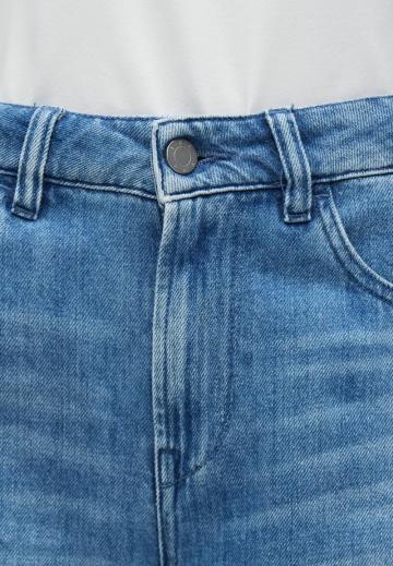 Джинсы бойфренда